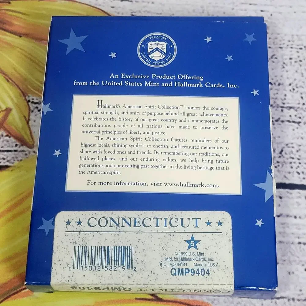 Vintage Hallmark American Spirit‎ Collection Ornament Connecticut
